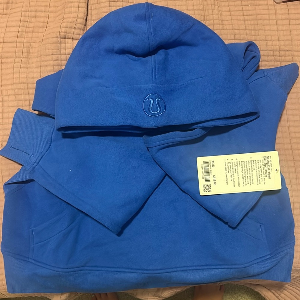 brand new!! lulu electric blue scuba zip up